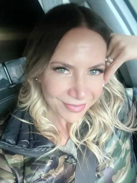 Mariela OnlyFans profile