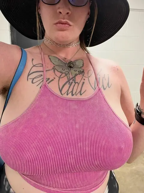 Simone Honeypot OnlyFans profile