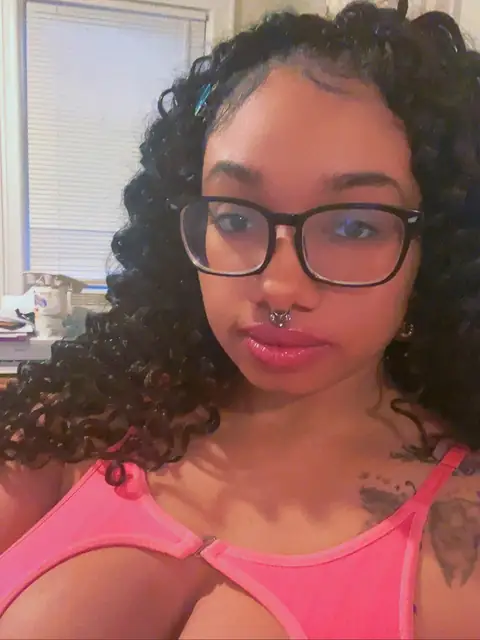Aisia the Freak on OnlyFans