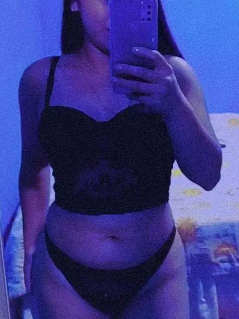 Carolina on OnlyFans