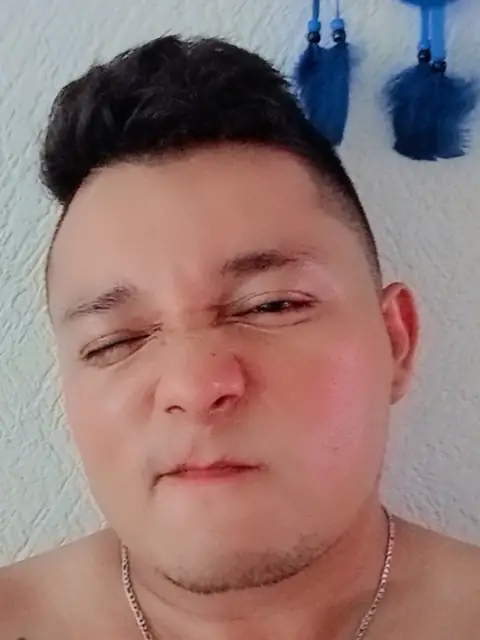 Irving arturo Guillen martinez on OnlyFans