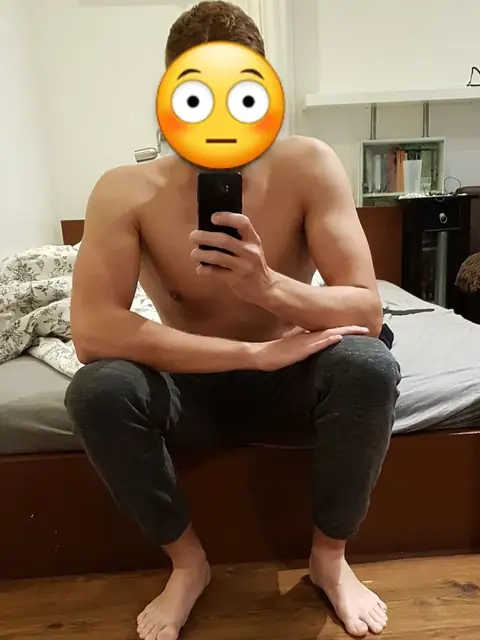 Chris Scandi on OnlyFans