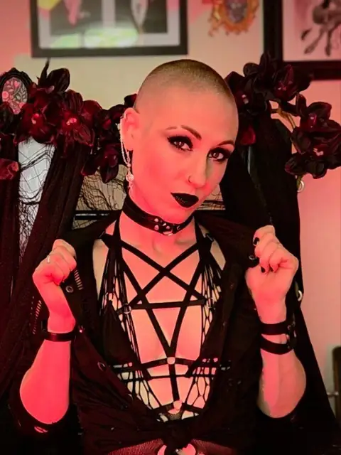 Spooky Lux on OnlyFans