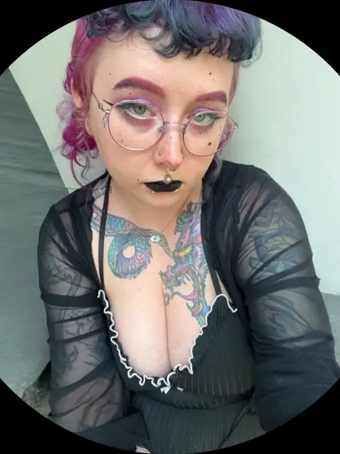 Kit-kat on OnlyFans