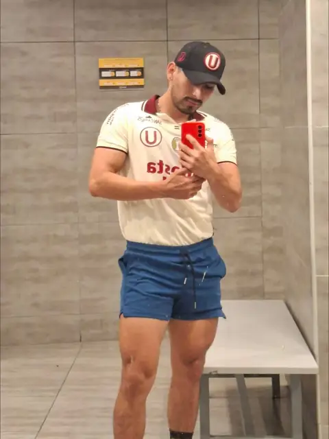 Hans elias perez on OnlyFans