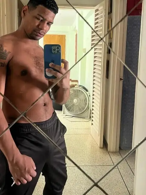 Ronald Pz on OnlyFans
