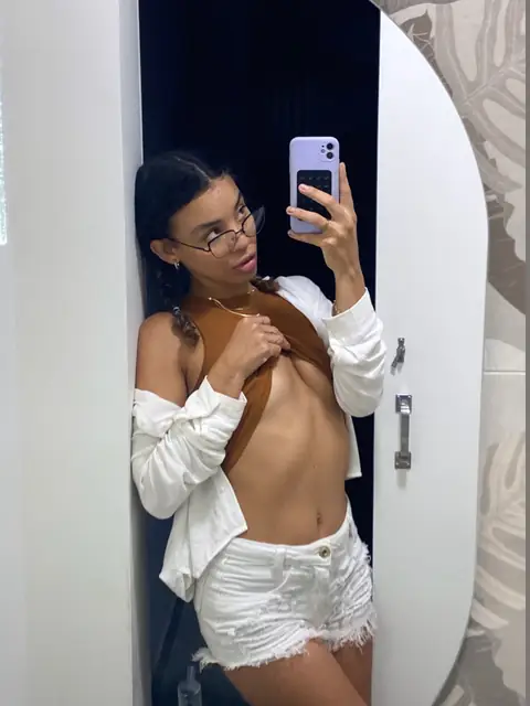 TIABRIT OnlyFans profile