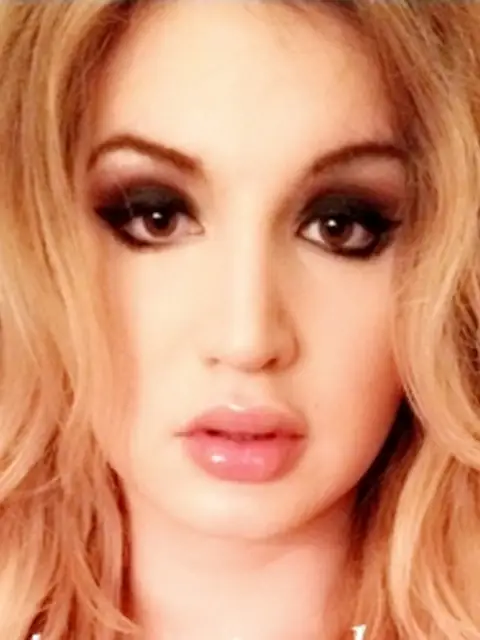 Kristi Lacroix on OnlyFans
