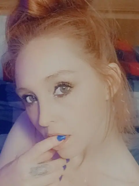Redhead Goddess OnlyFans profile