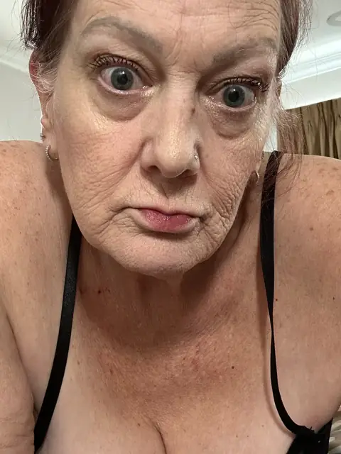 Tmptshn on OnlyFans