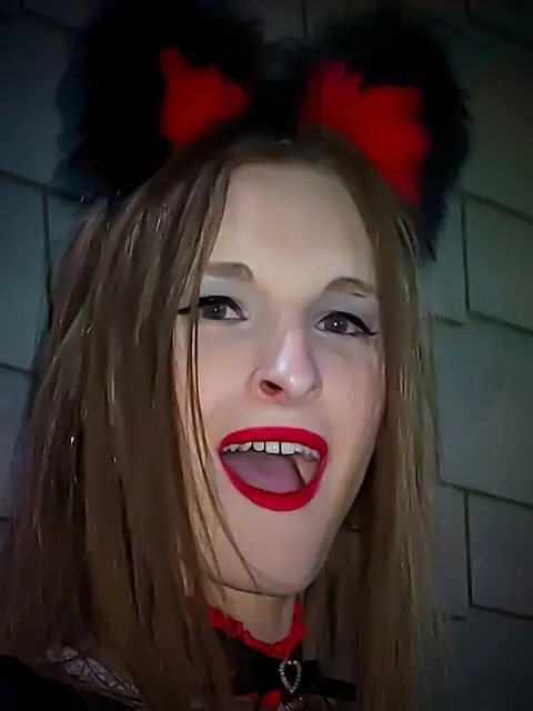 Kelli Frost on OnlyFans