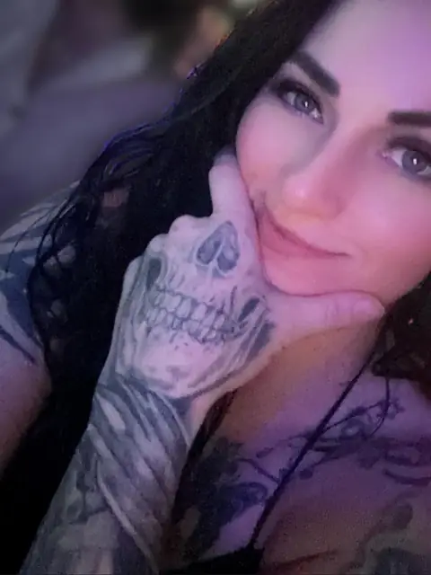 Crystal Sttar OnlyFans profile