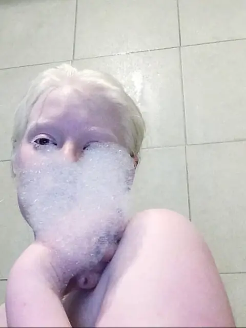 Milky Moon on OnlyFans