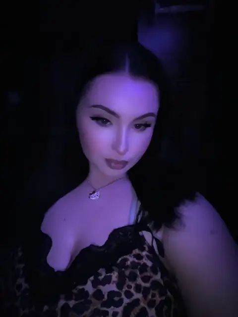 Bratty Bimbo on OnlyFans