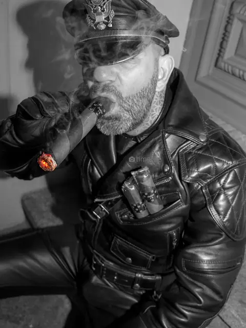 Bootedleathermanuk on OnlyFans