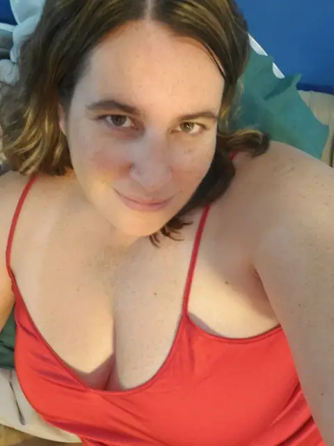 SybianWife NoPPV on OnlyFans