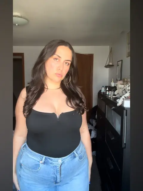 Go Birds, babe. OnlyFans profile