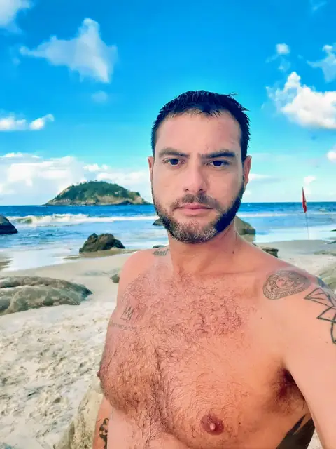 Chris22x8 on OnlyFans