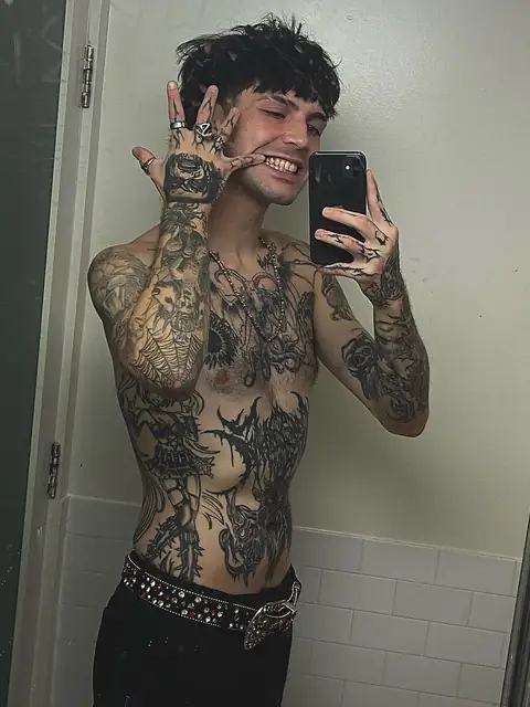 DISPOSABLE DOLLS on OnlyFans