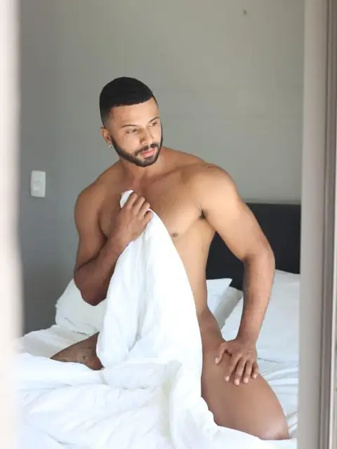 Guilherme Paix o on OnlyFans