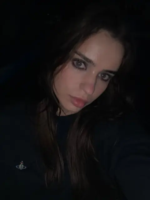Alice OnlyFans profile