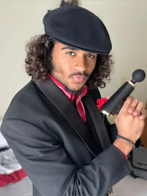 Zae Your Favorite Ladies Man on OnlyFans