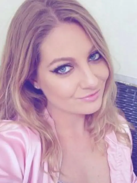 Veronica Weston on OnlyFans
