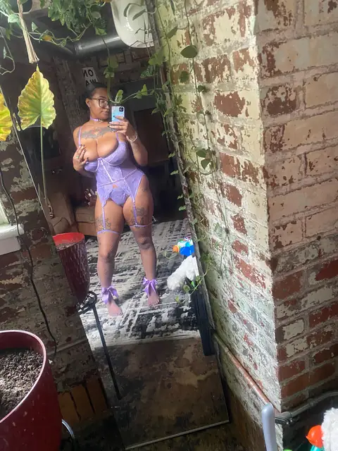 BluntedxGiggles on OnlyFans