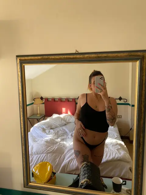 Bambolina on OnlyFans