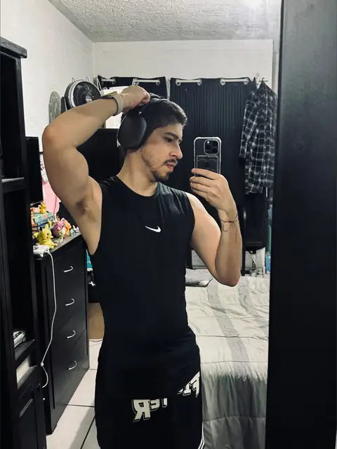 Adrian Rodriguez on OnlyFans