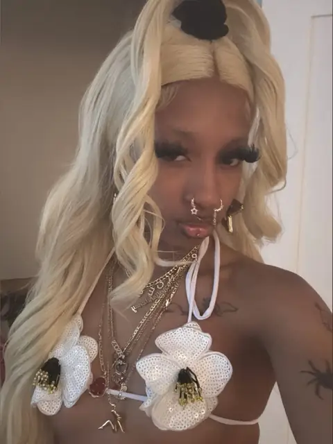 St4rfyr333 on OnlyFans