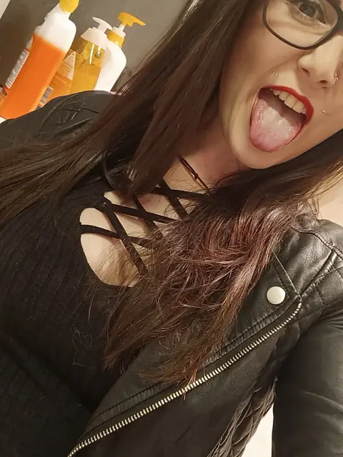 Allicia Foxx on OnlyFans
