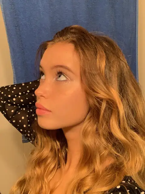 Zoey Luna on OnlyFans