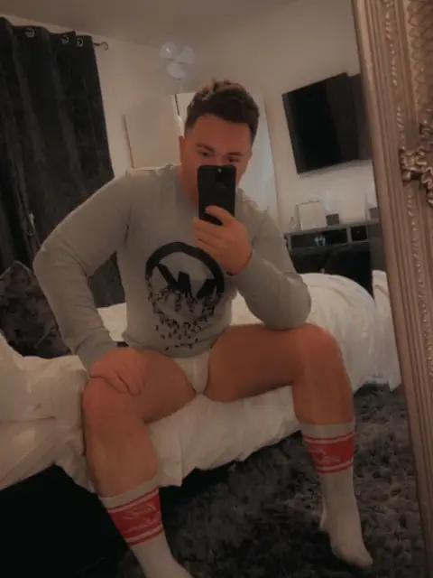 CardiffHart - FREE on OnlyFans