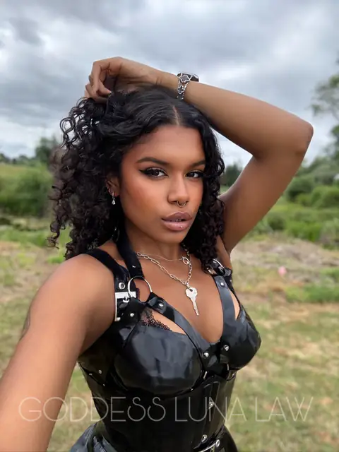 Goddess Luna Law on OnlyFans