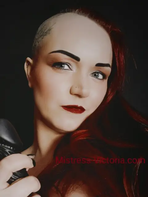 Mistress Victoria DeVil *** FemDom on OnlyFans
