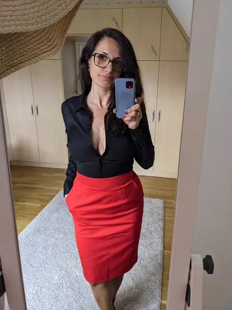 HotwifeHunny on OnlyFans