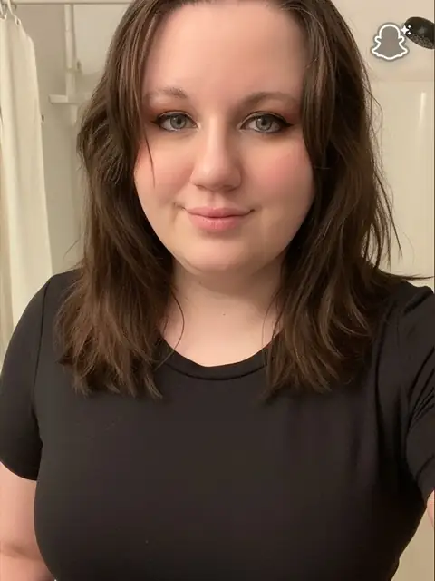 Katie Lee on OnlyFans