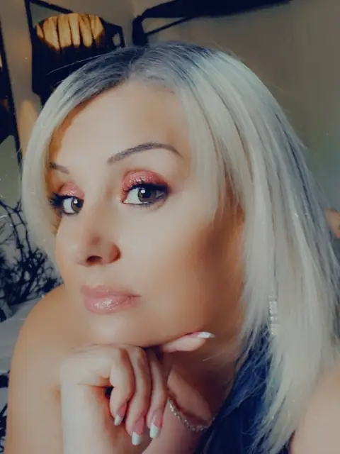 FoxyRoxy OnlyFans profile