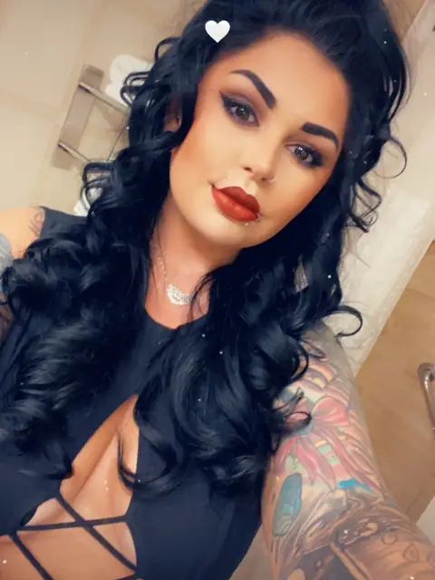 Killer Queen on OnlyFans