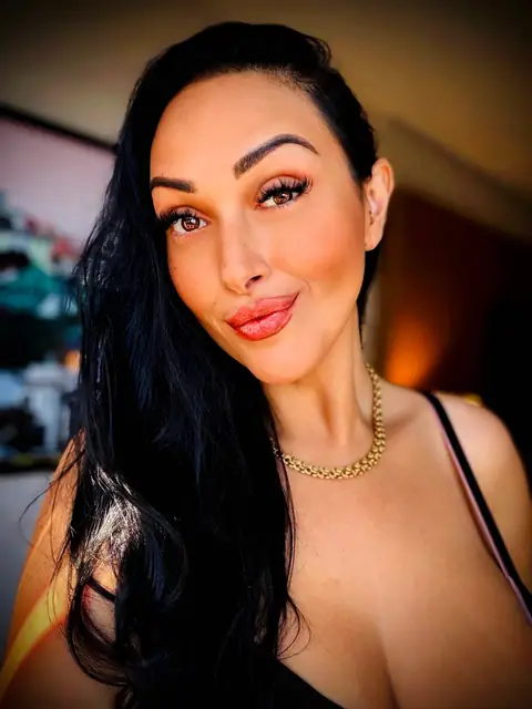 Egypt Gold on OnlyFans