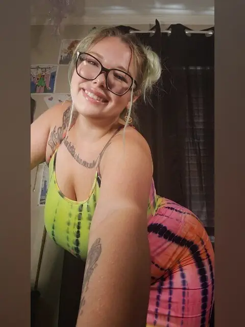 SmokeShannabis2.0 on OnlyFans