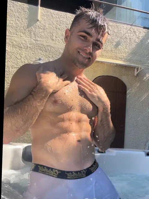 Thony_Grey on OnlyFans