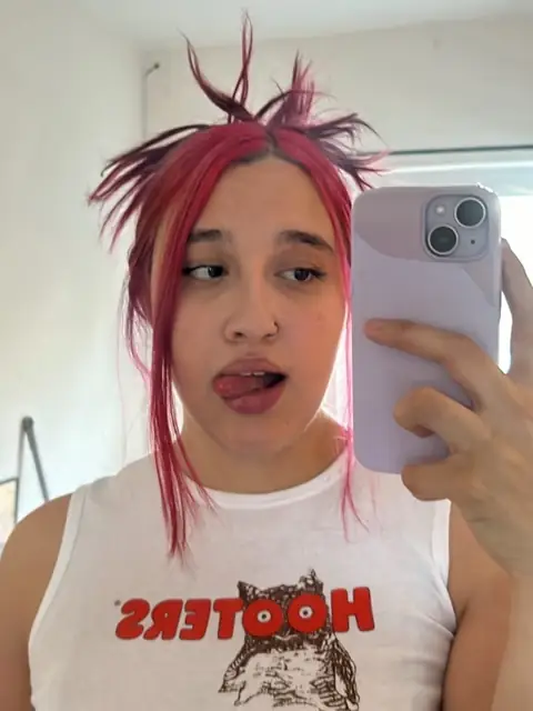 ana | your pocket hairy gf OnlyFans profile