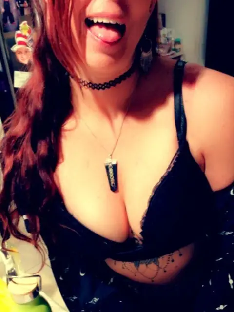 KLAssi LAssie OnlyFans profile