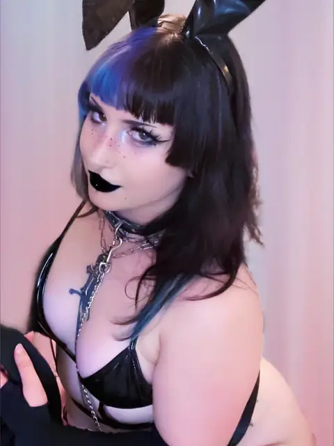 aestra . on OnlyFans