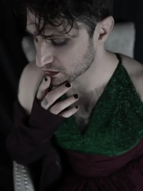 Hades Flambe on OnlyFans