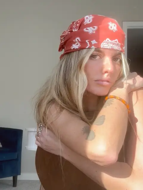 whit OnlyFans profile
