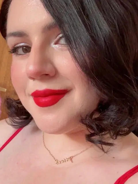Bel n OnlyFans profile