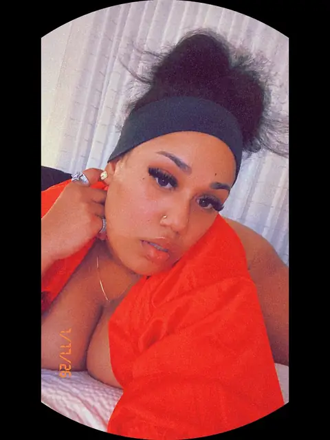 Mrs nasty Tiffany on OnlyFans